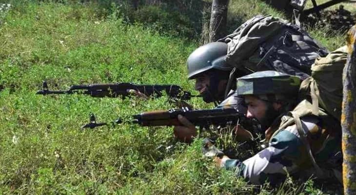 কাশ্মীরে সেনা-জঙ্গি গুলির লড়াই, জখম প্যারাট্রুপার