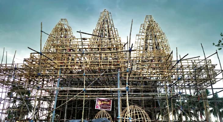 বিষ্ণুপুর আমরা ক’জন ক্লাবে তিরুপতি বালাজির আদলে প্রতিমা নজর কাড়বে