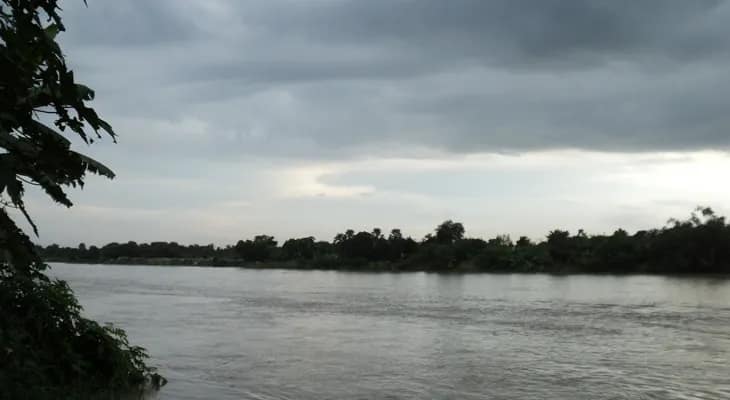 ভাগীরথীর দুই পাড় জুড়তে খোশবাগ-আমানিগঞ্জ রোডে সেতু নির্মাণের দাবি