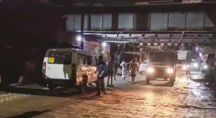 দাশনগর ও টিকিয়াপাড়ার মাঝে  রেল ব্রিজে কাটা পড়ে শ্রমিকের মৃত্যু