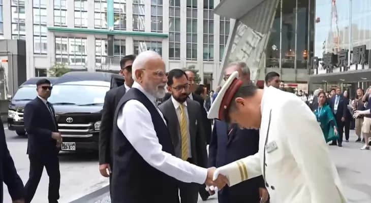 বুলেট ট্রেনে করে টোকিও থেকে সেনদাইতে পৌঁছলেন ভারতের প্রধানমন্ত্রী নরেন্দ্র মোদি, সঙ্গে রয়েছেন জাপানের প্রধানমন্ত্রীও