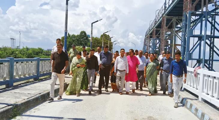 খুলে গেল গজলডোবা ব্যারাজের সেতু
