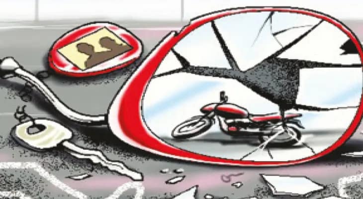 বাইকের ধাক্কা গাছে, মৃত্যু এক নাবালক ও যুবতীর, ‘কিনতে না করেছিলেন পরিবারের সবাই’