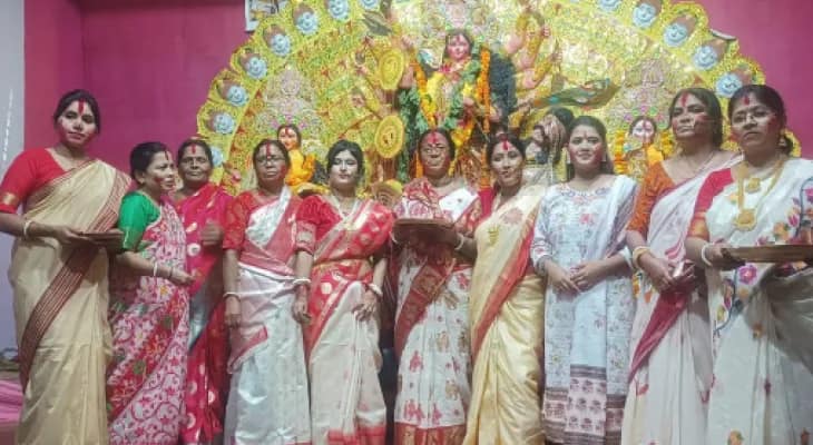 এবছরই তেহট্টের সরকার বাড়িতে প্রথম কুমারীপুজো
