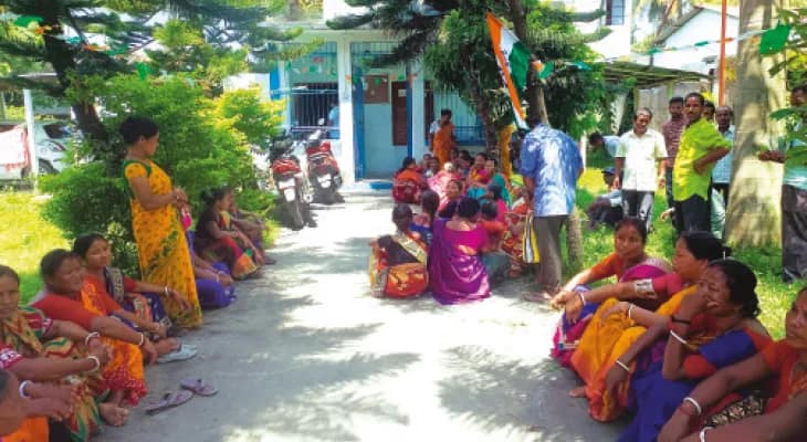 ইসলামপুরে চা বাগান মালিকের বিরুদ্ধে শ্রমদপ্তরে অভিযোগ