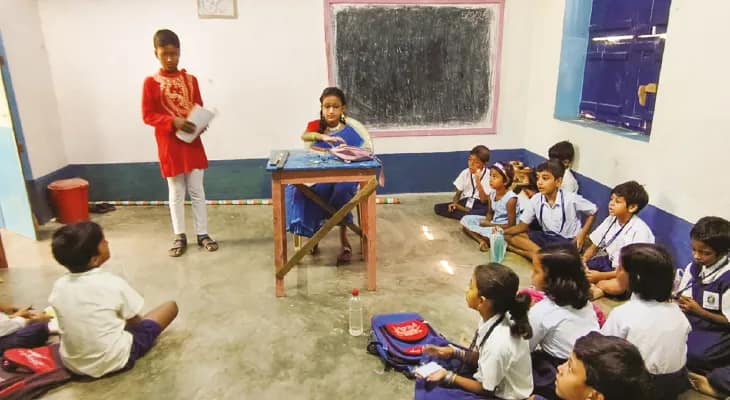 বহরমপুর পশ্চিম চক্রের স্কুলগুলিতে অন্যরকম শিক্ষকদিবস পালিত, শিক্ষকের ভূমিকায় পড়ুয়ারা