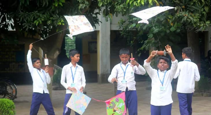 ঘুড়ির লড়াই
