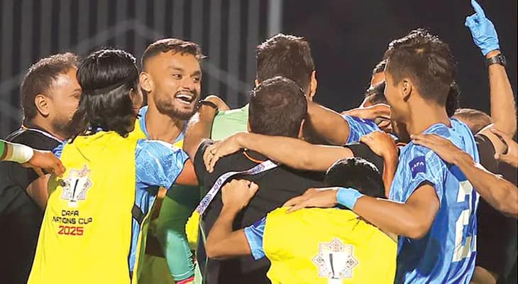 কাফা নেশনস কাপ, টাই-ব্রেকারে নায়ক গুরপ্রীত সিং সান্ধু, ওমানকে হারিয়ে তৃতীয় খালিদের ভারত