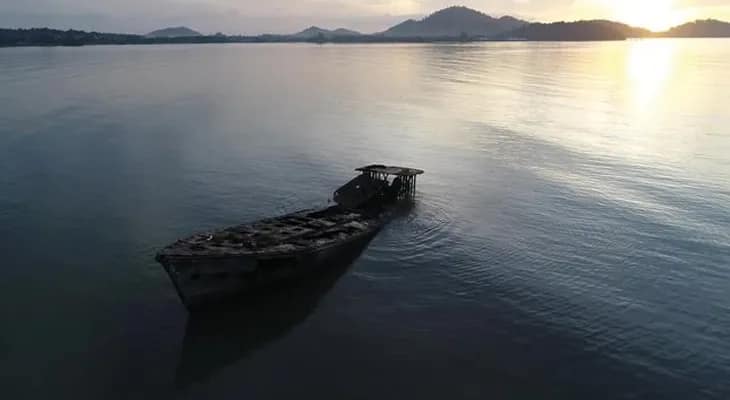 সাত সকালেই মুর্শিদাবাদের রানিনগরে নৌকাডুবি