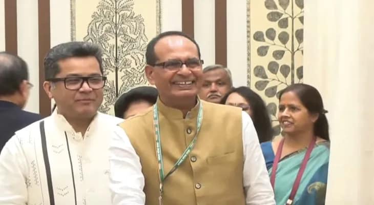 উপ রাষ্ট্রপতি নির্বাচন: সংসদ ভবনে ভোট দিলেন কেন্দ্রীয় কৃষিমন্ত্রী শিবরাজ সিং চৌহান