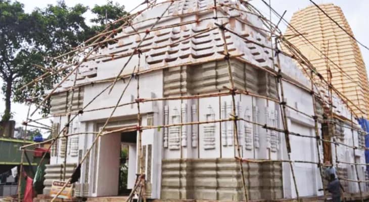 জাত-ধর্ম নির্বিশেষে কুমারী পুজোয় অংশগ্রহণ, বাঙালিয়ানা ও সাম্যের বার্তা হালিশহরে