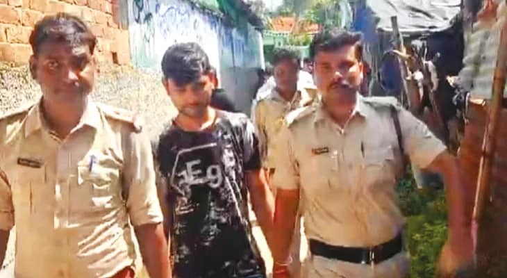 রামনগরে পরকীয়ার জেরে হত্যার পুনর্নির্মাণ পুলিশের