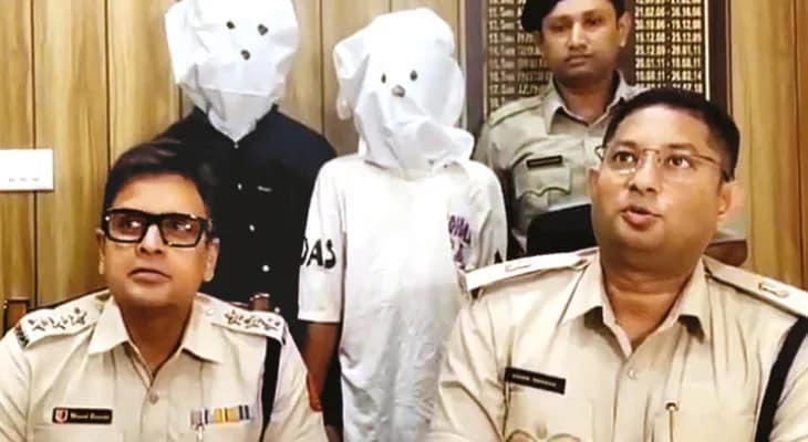 বারাসতের শিক্ষিকার ছিনতাই হওয়া সোনার হার একমাসের মধ্যেই উদ্ধার