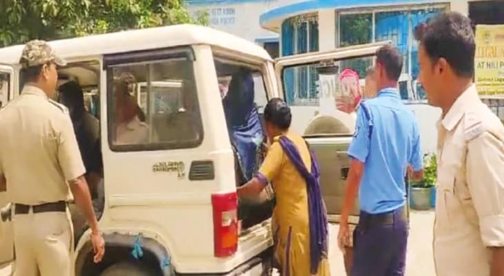 বাংলাদেশ থেকে এসে ‘বাবা’ বদল, জর্ডন, সৌদি ঘুরে ভারতে বিয়ে-বসবাস, ধৃত মহিলা