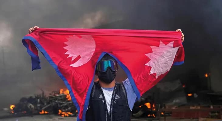 রুটি-রুজি বন্ধ, গৃহবন্দি বাঙালিরা ফিরতে চান