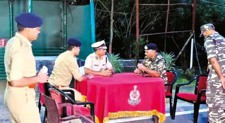আঁটসাঁট নিরাপত্তা পানিট্যাঙ্কিতে, পরিদর্শনে এডিজি