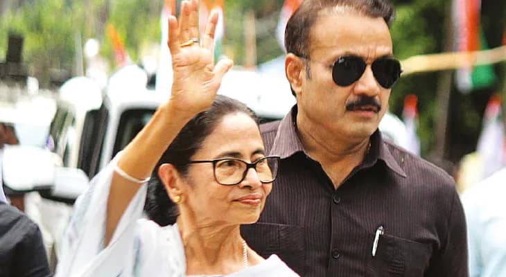চা শ্রমিকদের বোনাস নিয়ে খেলবেন না, হুঁশিয়ারি মমতার