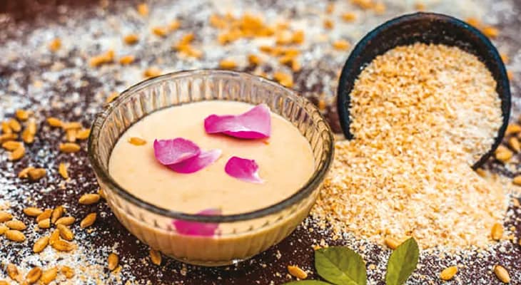 ঘরোয়া  উপকরণে ফেসিয়াল
