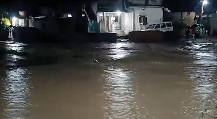 মহারাষ্ট্রের অমরাবতীতে ভারী বৃষ্টি