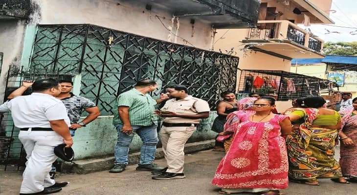 গল্ফগ্রিনে এজি বেঙ্গলের অবসরপ্রাপ্ত কর্মীর মেয়েকে ১৫ দিন আগে বিয়ে, কোটি টাকার সম্পত্তির লোভে শ্বশুরকে খুন, গ্রেপ্তার জামাই