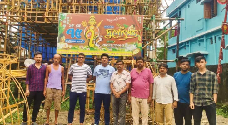 কোচবিহারের অকালবোধন ক্লাবে কম্বোডিয়ার প্যাগোডা