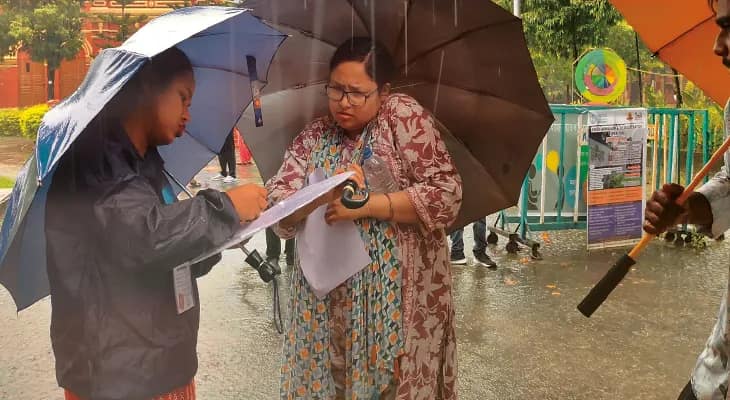 এসএসসি: ১১ মিনিট দেরিতে এনবিইউ’র কেন্দ্রে পরীক্ষার্থী