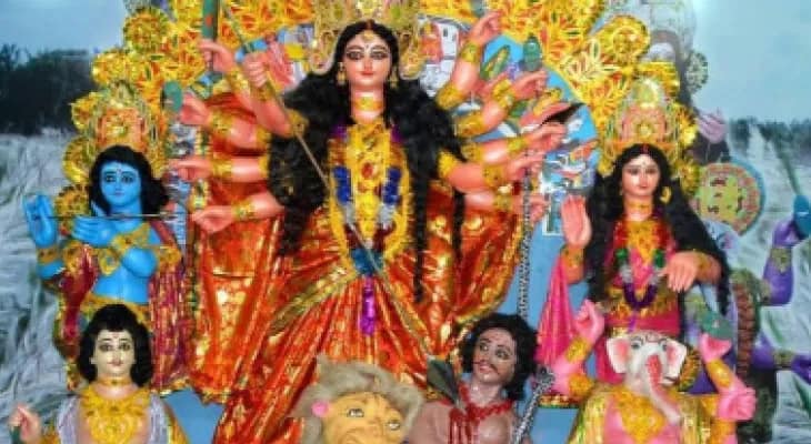 ‘বারো ভুঁইঞা’ প্রতাপাদিত্যের দশভুজার পাশে গোবিন্দ জিউ