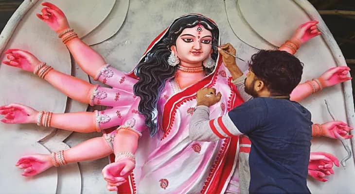 উৎসবকে ব্র্যান্ড বানাতে একাধিক মঞ্চ কৃষ্ণনগরে, পুজো কমিটিগুলো নিয়ে নয়া উদ্যোগ