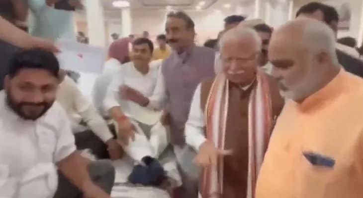 হরিয়ানার কারনালে এলেন কেন্দ্রীয় মন্ত্রী মনোহরলাল খট্টর