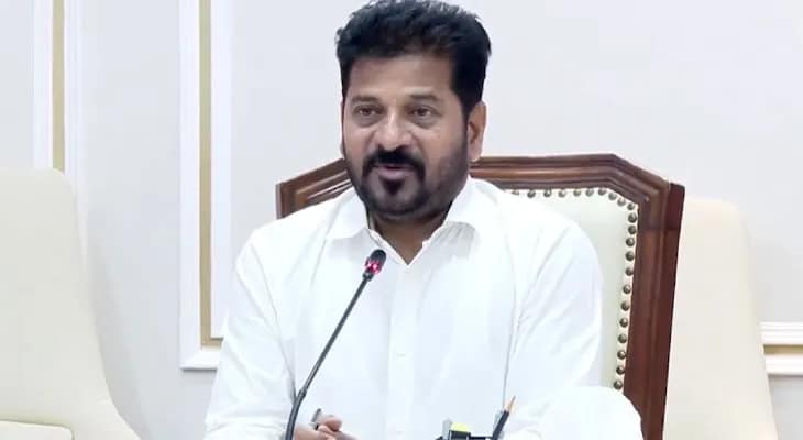শিক্ষানীতি নিয়ে রিভিউ মিটিংয়ে তেলেঙ্গানার মুখ্যমন্ত্রী রেবন্ত রেড্ডি