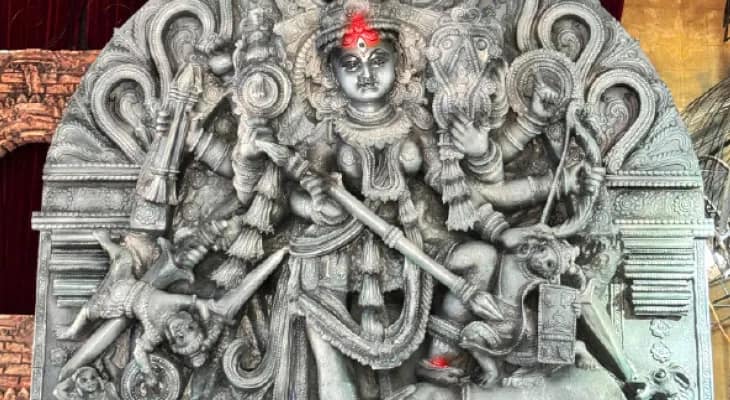 আড়াই হাজার বছরের পুরাতন কলকাতা থেকে ট্রাম, থিম যুদ্ধে জমজমাট বরানগর