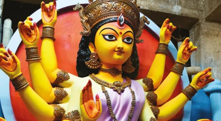 আজ ‘পুজো প্রিভিউ’ দিয়ে উৎসবের ঢাকে কাঠি, প্রস্তুতি শেষ কলকাতার ২৪টি নামী মণ্ডপে