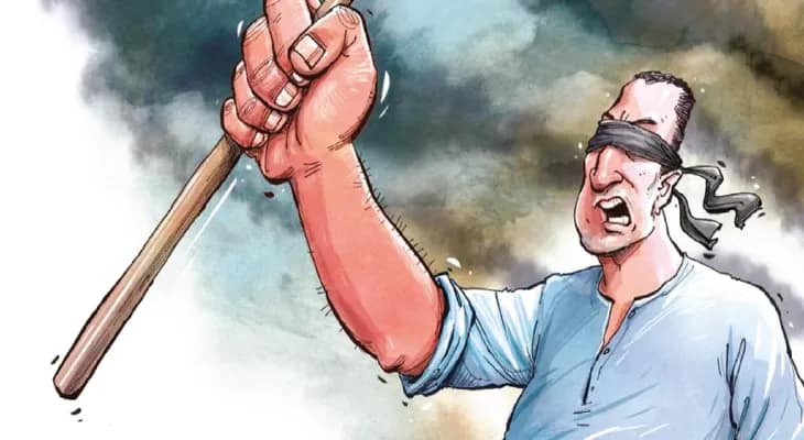 দুই পরিবারের বিবাদ চ্যালা কাঠা দিয়ে পিটিয়ে খুন