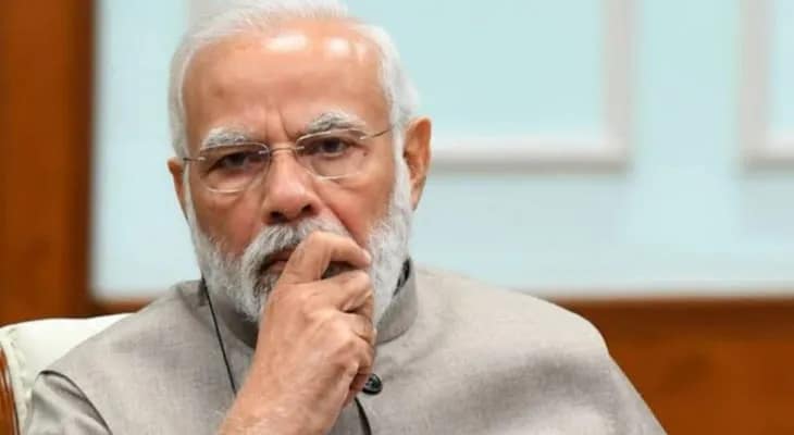 মোদি সরকারের শ্রম শক্তি নীতির  ‘অনুপ্রেরণা’ মনুস্মৃতি, তুঙ্গে বিতর্ক, শুরু রাজনৈতিক তরজা