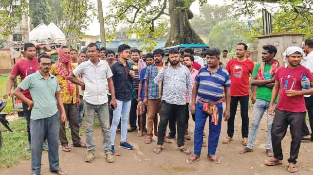 মর্গে দেরিতে এলেন চিকিত্সক, বালুরঘাট জেলা হাসপাতালে ক্ষোভ