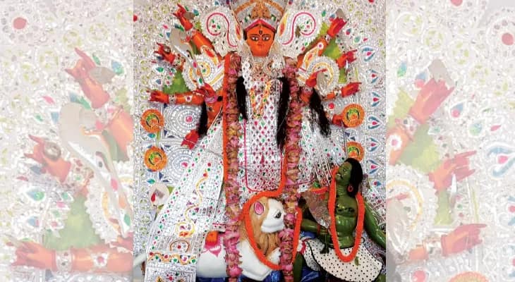বলি বন্ধ করতে হাড়িকাঠে মাথা ঢুকিয়েছিলেন সন্ন্যাসী, নওদার মুখোপাধ্যায় বাড়ি