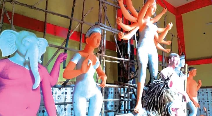 এবার পুজোয় ১৫ নম্বর ওয়ার্ডে আলোকসজ্জার প্রতিযোগিতা