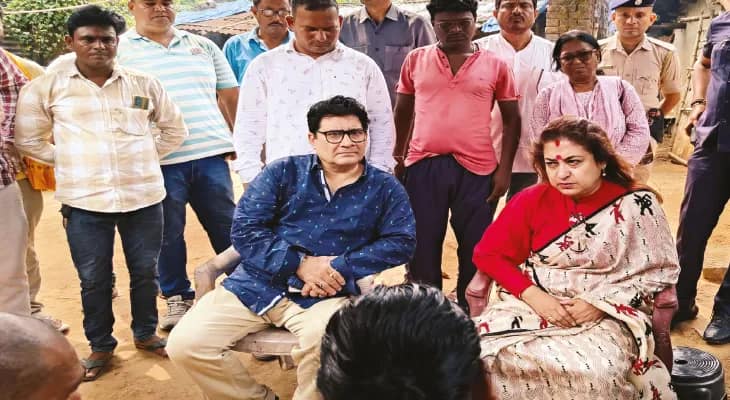 রামপুরহাটে খুন হওয়া ছাত্রীর বাড়িতে শতাব্দী, প্রকাশ্যে ফাঁসি দেওয়া হোক: সাংসদ