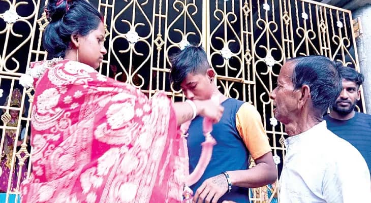 প্রেমিকের সঙ্গে স্ত্রীর বিয়ে স্বামীর, ছেলেকে রাখলেন নিজের কাছে