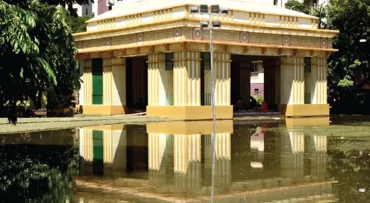অষ্টমী-নবমী নাগাদ আবার নিম্নচাপ! দক্ষিণবঙ্গে  প্রভাব নিয়ে এখনও নিশ্চিত নয় আবহাওয়া দপ্তর