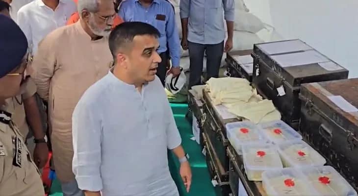 গুজরাতের ভারুচে ৩৮১ কোটি টাকার নিষিদ্ধ মাদক উদ্ধার