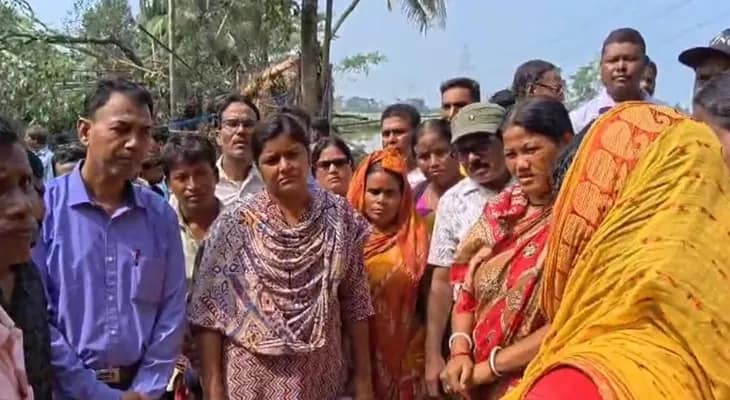 বৈধ ভোটার বাদ দিলে প্রতিরোধের পাহাড় গড়বে সিপিএম: মীনাক্ষী