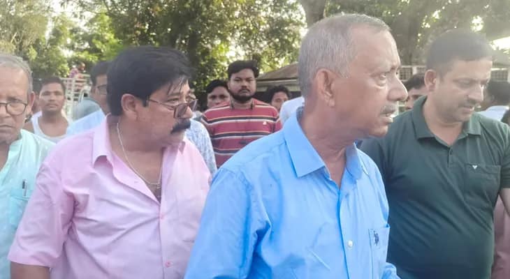 বন্যা পরিস্থিতিতে যাঁদের বাড়ির ক্ষতি হয়েছে তাঁদের বাংলা আবাস যোজনার আওতায় আনা হচ্ছে: শিলিগুড়ির মেয়র গৌতম দেব
