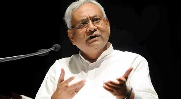 ‘সম্রাট চৌধুরীকে বড় পদ দেবেন মোদি’ , শাহের মন্তব্যে জল্পনায় নীতীশের ভবিষ্যৎ