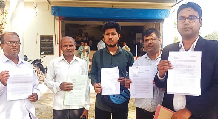 বাড়ি তৈরির নামে কোটি টাকার প্রতারণা মালদহে, এসপির কাছে অভিযোগ
