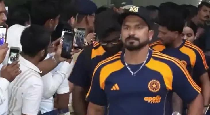 নয়াদিল্লি থেকে অস্ট্রেলিয়ার উদ্দেশে রওনা দিল ভারতীয় ক্রিকেট টিম