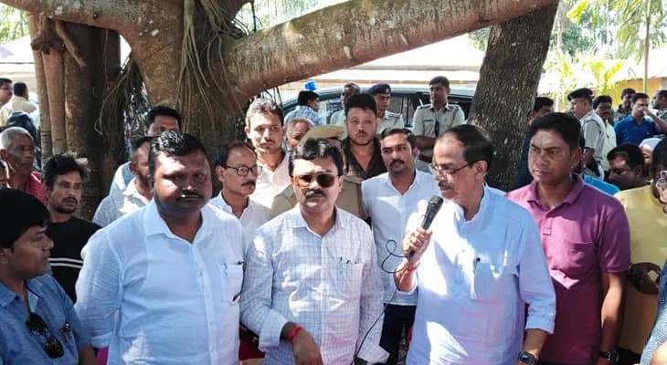 ইন্দো-ভুটান রিভার কমিশন নিয়ে কেন্দ্রের টালবাহানায় তোপ শ্রমমন্ত্রীর