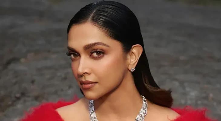 নতুন ভূমিকায় দীপিকা