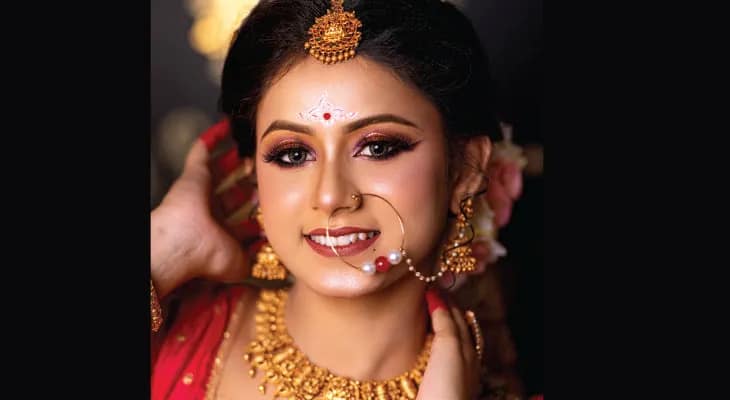 দাম বাড়লেও বাঁকুড়ায় পাল্লা দিয়ে বাড়ছে সোনা বিক্রিও