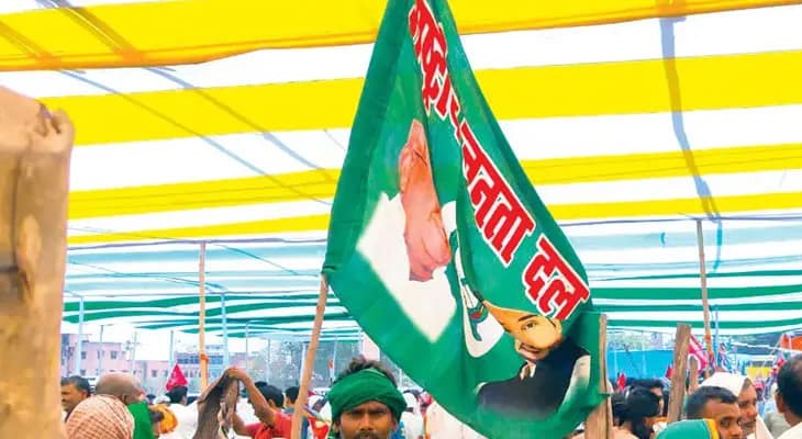 আরজেডির প্রার্থী বাহুবলী সাহাবুদ্দিনের ছেলে ওসামা